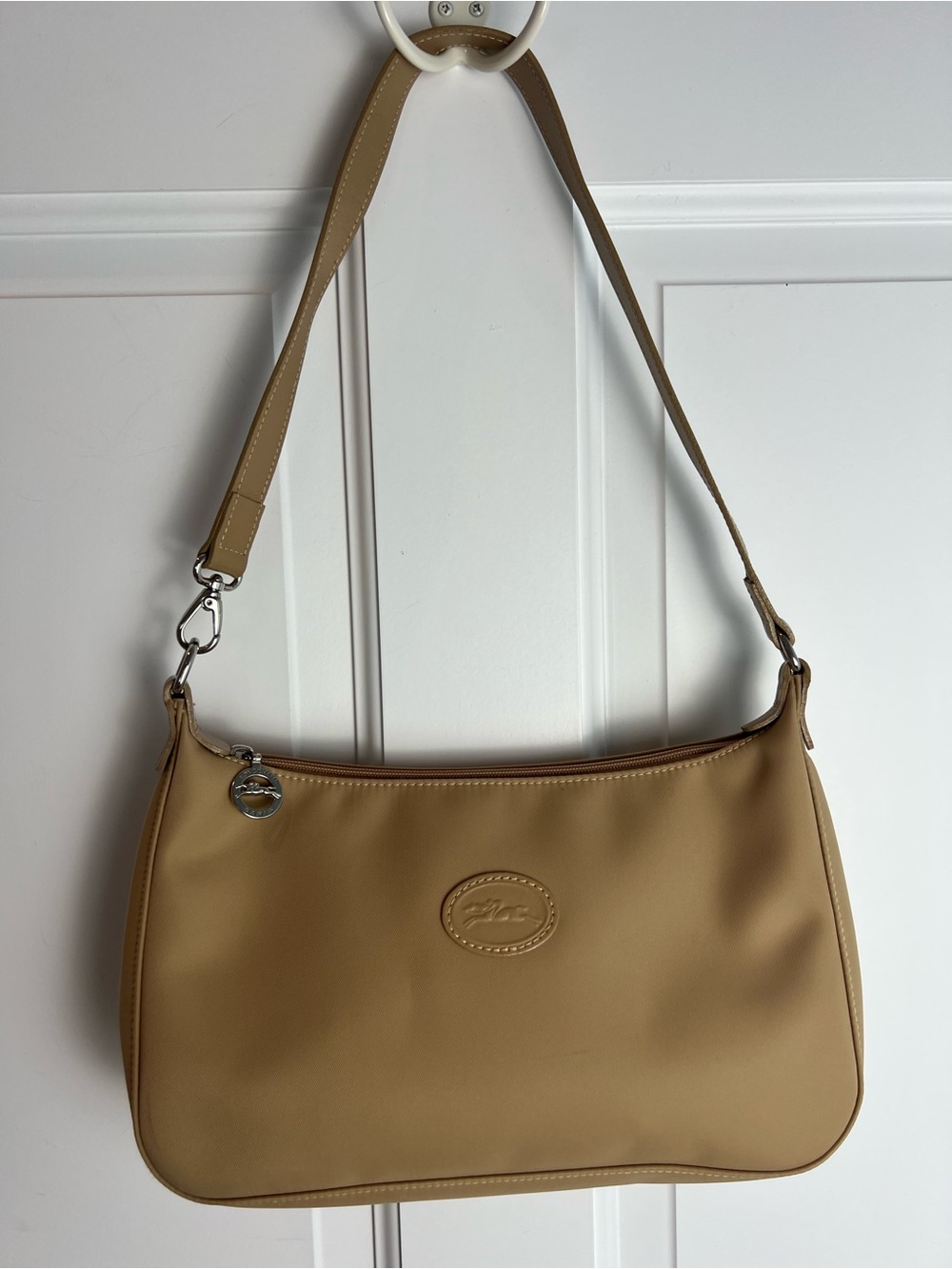 Longchamp Tan Shoulder Bag with Subtle Logo Accent